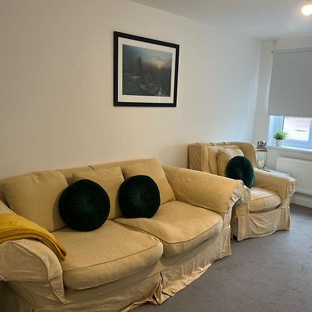קארדיף Village House St Mellons - Close To A48 And M4 מראה חיצוני תמונה