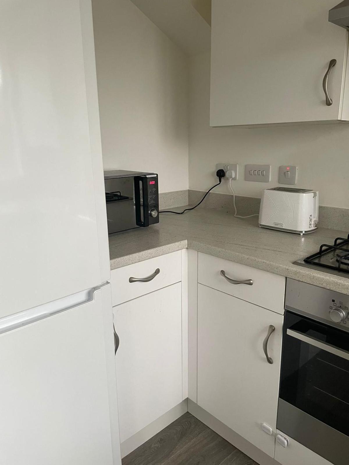 קארדיף Village House St Mellons - Close To A48 And M4 מראה חיצוני תמונה